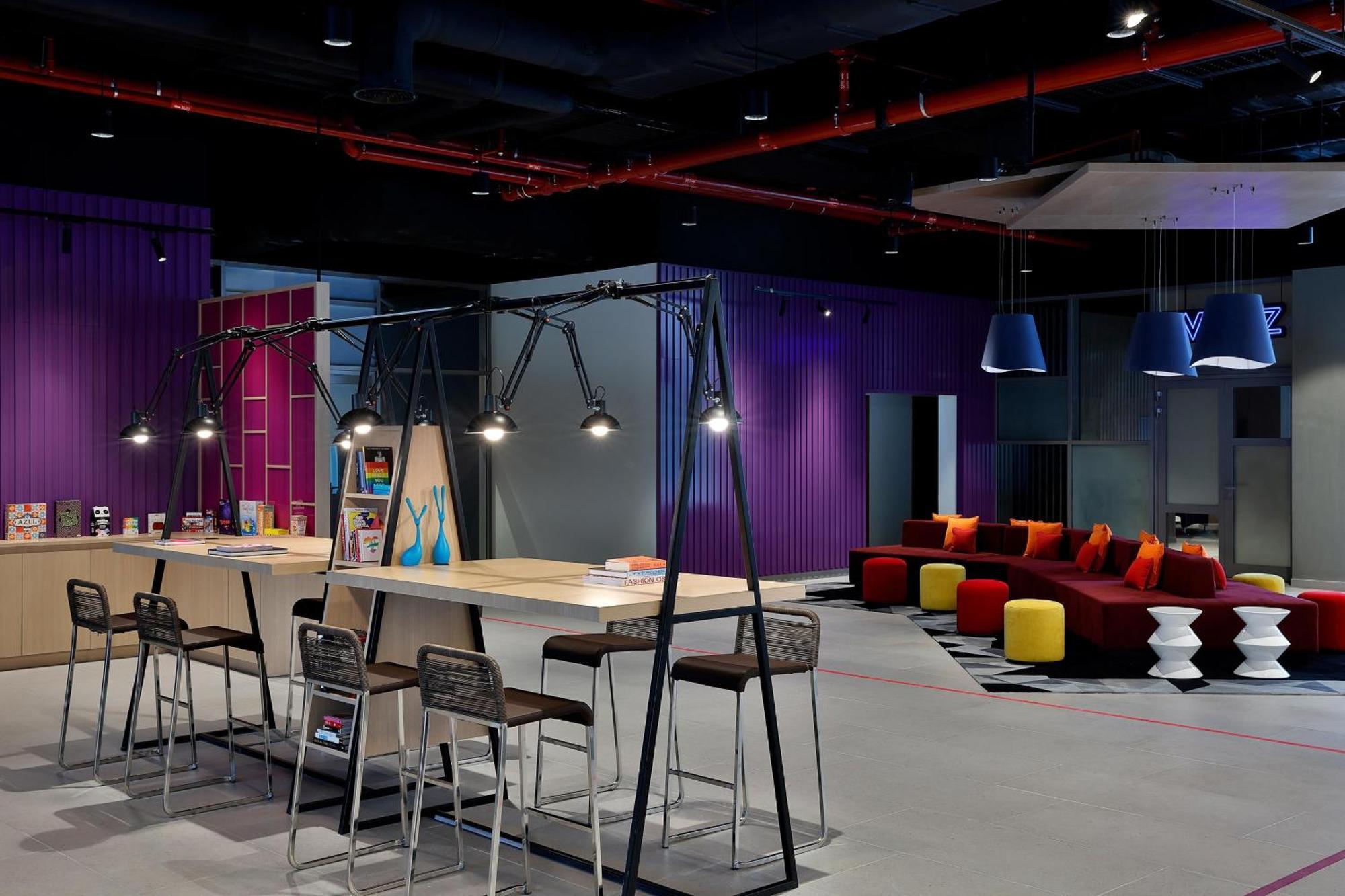Aloft Dubai Airport Exterior foto
